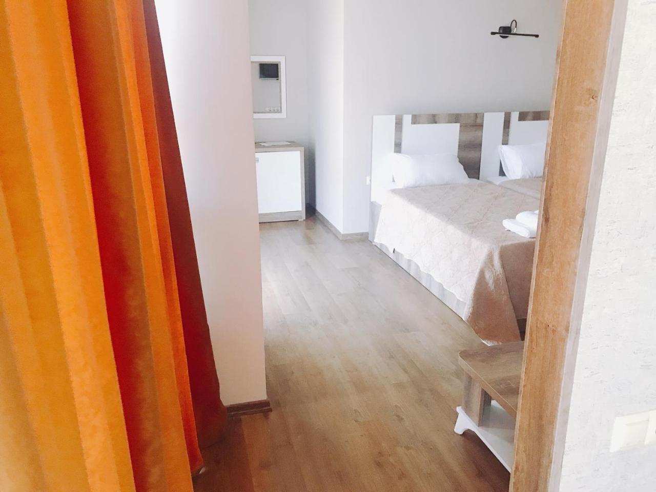 Dream Tower Hotel Батуми Екстериор снимка